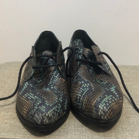 HOTIC Women's almond toe Snakeskin oxfords - Picture 10 of 10